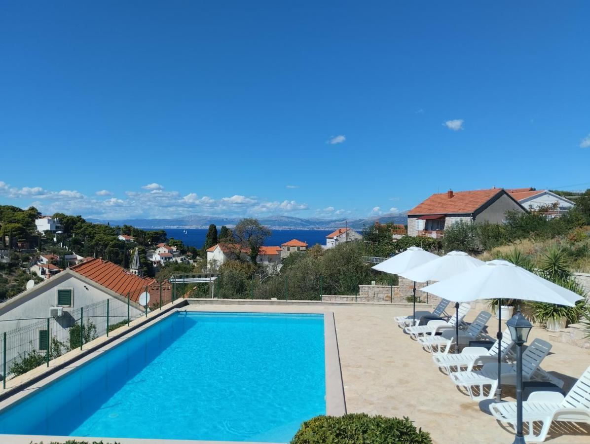 Villa Sanja, Splitska Exterior foto